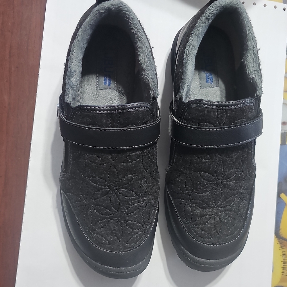 JBU By Jambu Gray Quilted Slip-On Shoes with Strap